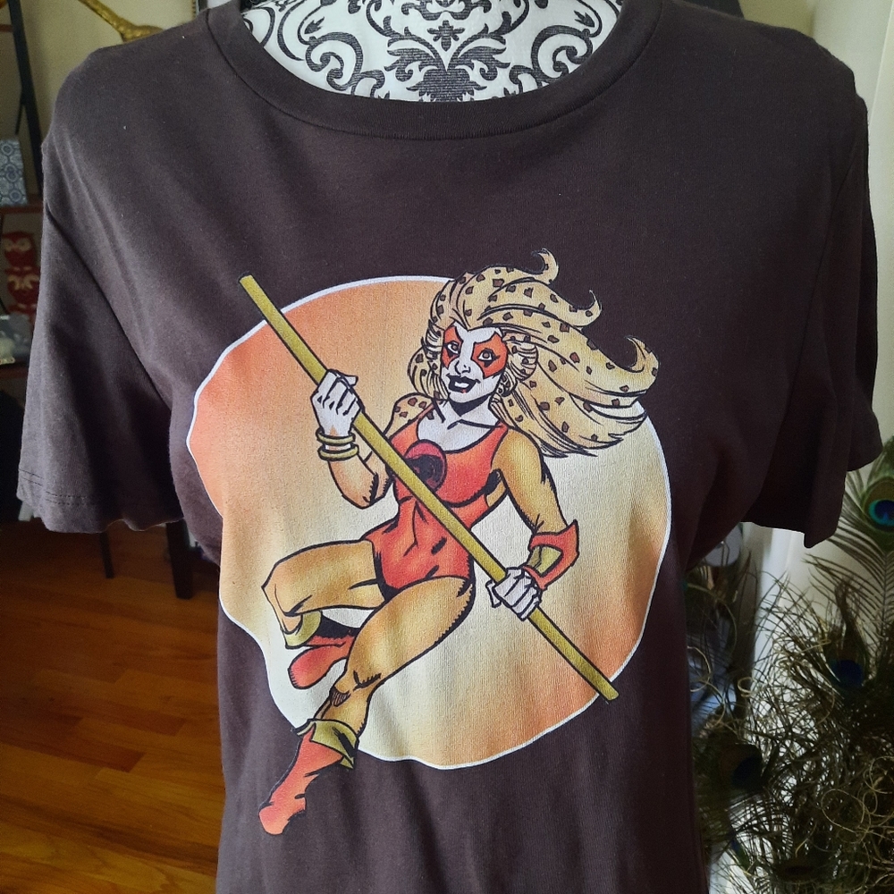NWOT Cheetara t-shirt women's slim 2xl